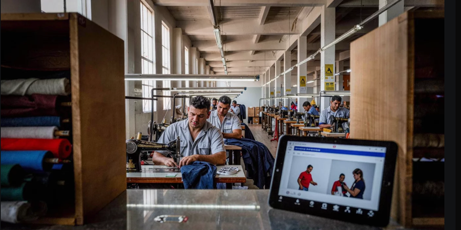 O modelo tradicional de vendas da moda popular brasileira enfrenta uma das maiores transformações de sua história.
